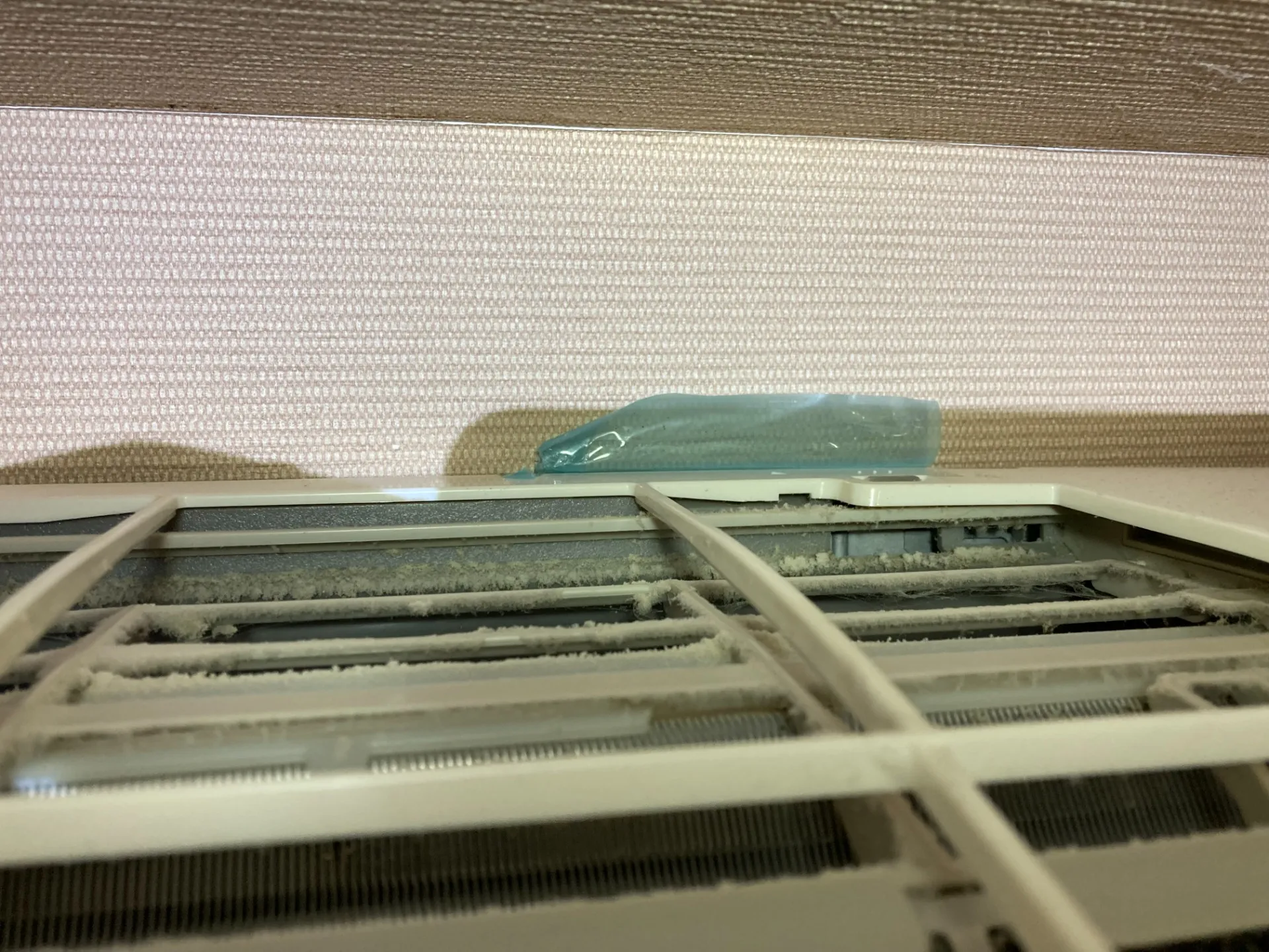 外れないエアコンカバー｜エアコンクリーニング専門店みらくる